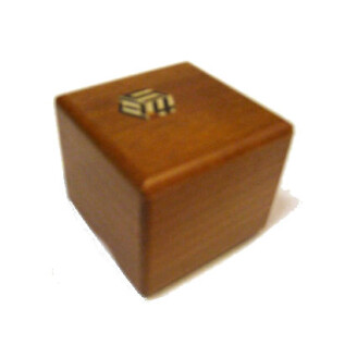 Karakuri Small Box 04 image