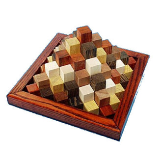 Cristalpyramide image