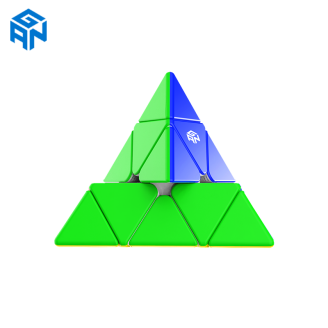 Pyraminx M kuva